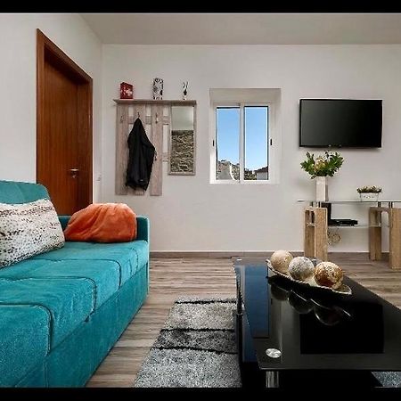 הוילה פונטה דו סול Casa Tiana Madeira מראה חיצוני תמונה